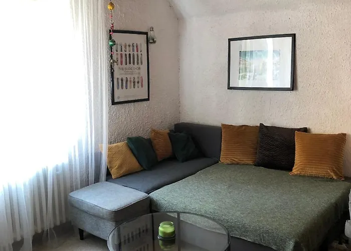 House In Oasis 10min To The Downtown פראג